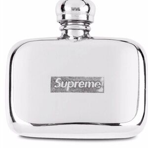 Supreme Pewter Mini Flask in silver